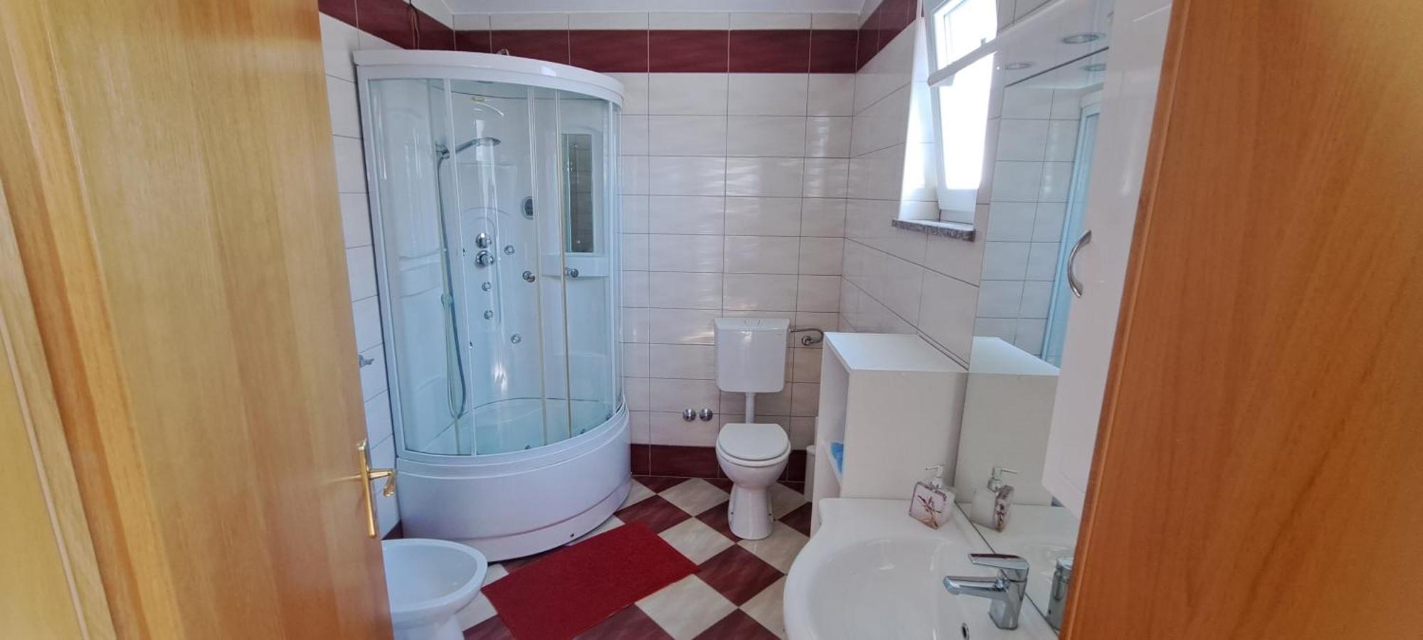 Apartman Lavanda เปโรย ภายนอก รูปภาพ